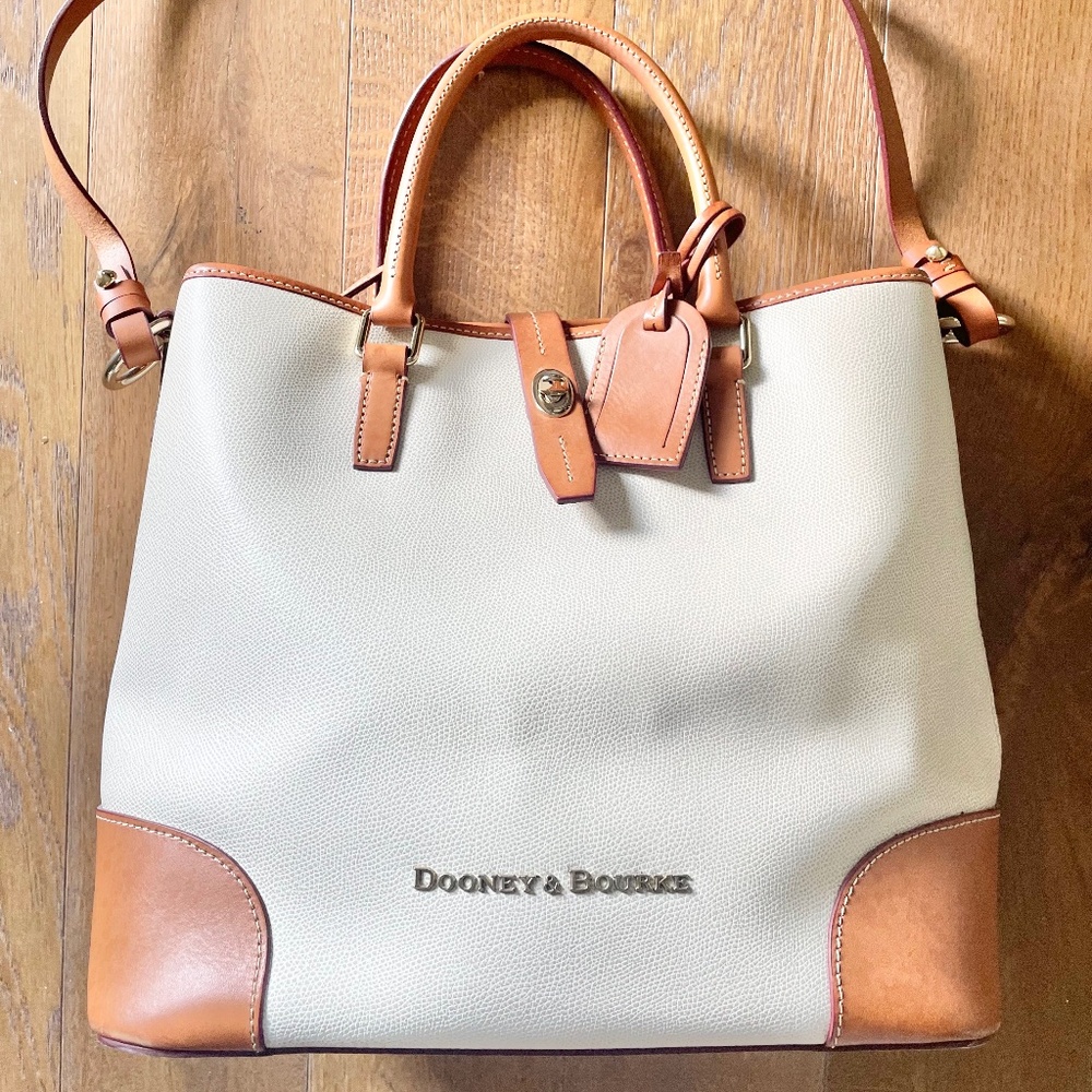 Dooney & Bourke White Shoulder Bag